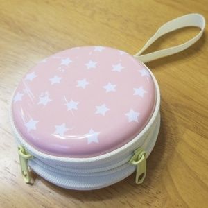 NWOT Zipper Change Purse